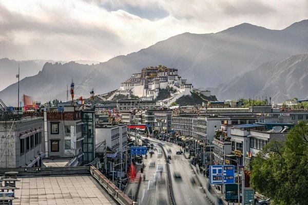 泰仓配资 适合一个人去散心的8个目的地，累了就出去走走吧